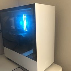 Nzxt Prebuilt, Monitor And Black widow Lit Keyboard