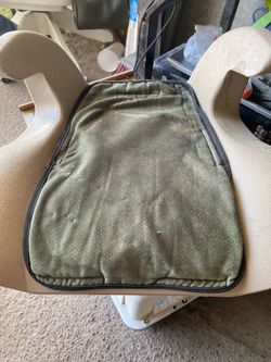 CAR SEAT