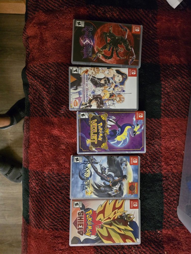 Selling Switch/PS4 Games/Controllers