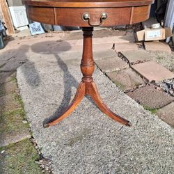 1950s Mersman Federal-Style Drum Table