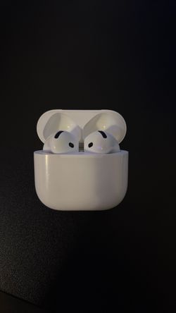 Airpod 4s with noise cancellation