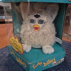 Furby baby mint In Box 