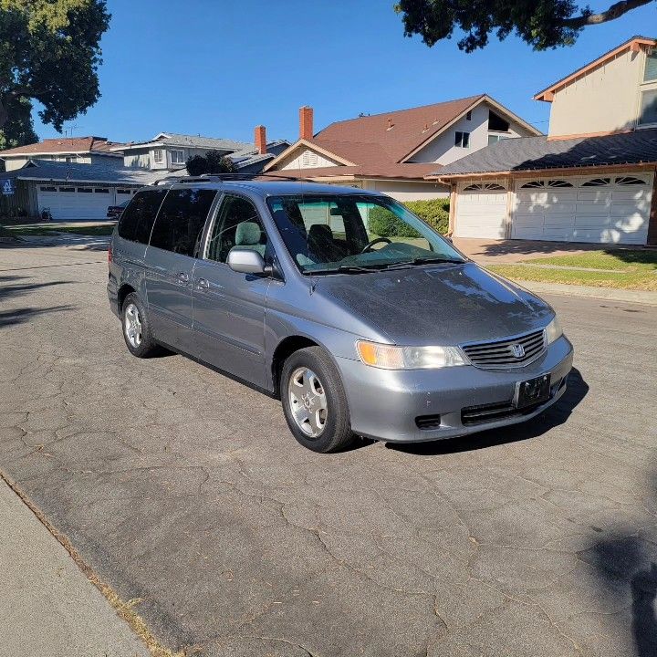 2000 Honda Odyssey