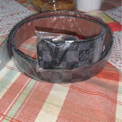 Louis Vuitton Belt Size 50/125 for Sale in Pensacola, FL - OfferUp