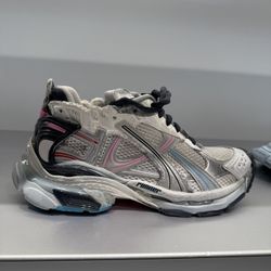 100% Authentic Balenciaga Runners Multicolor