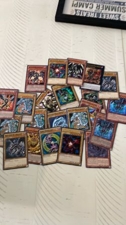 Huge lot of YuGiOh cards - don’t know anything about these