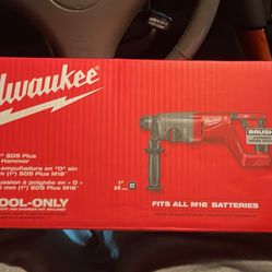 Milwaukee Tools