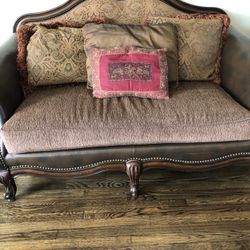 Loveseat Raymour N Flanigan 