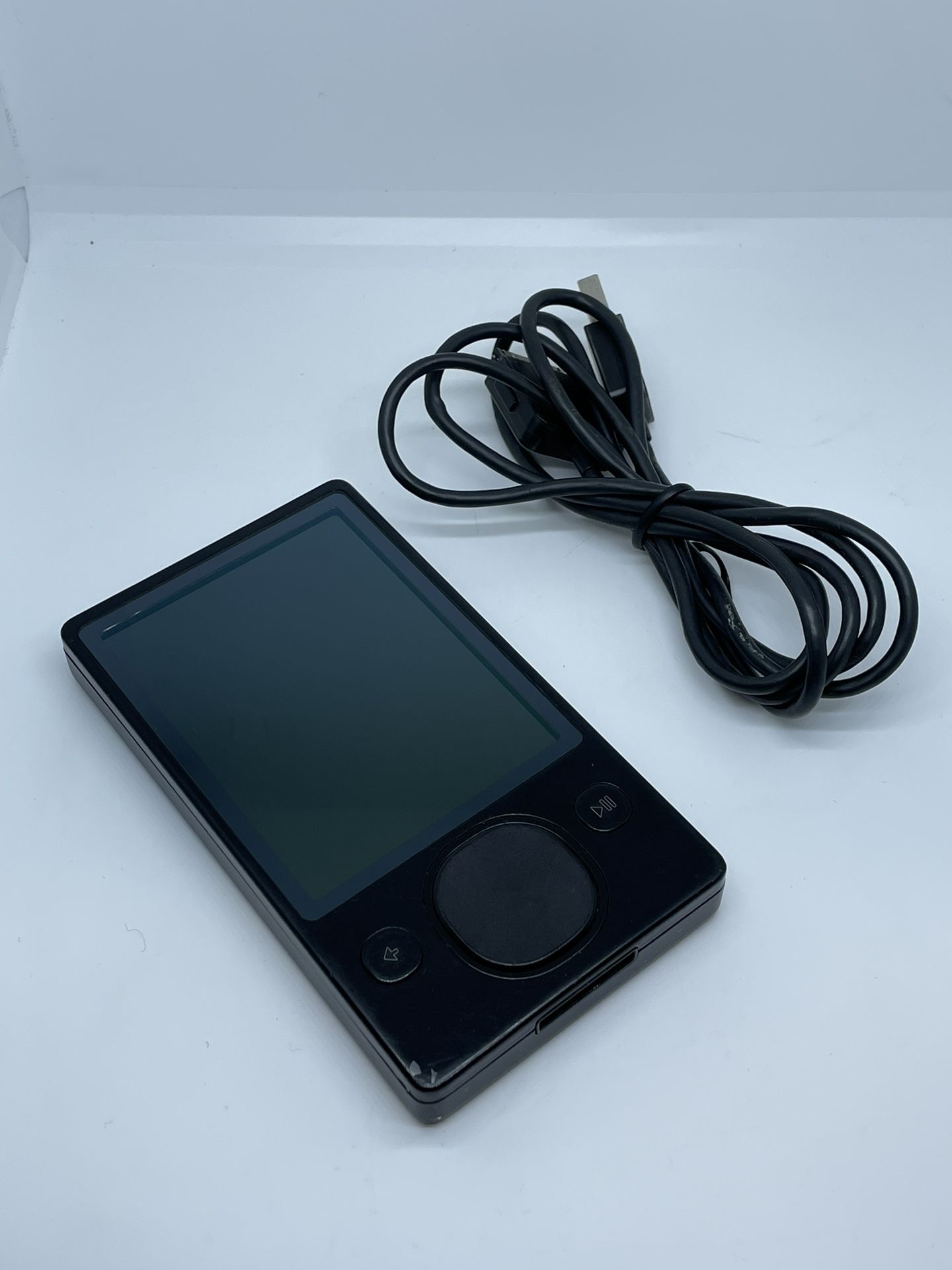 Microsoft Zune 120 Black (120 GB) Digital Media Player Model 1376 ~ Bad Battery