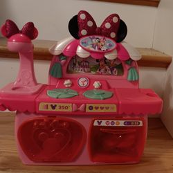 Minnie Mouse Minature Kitchen