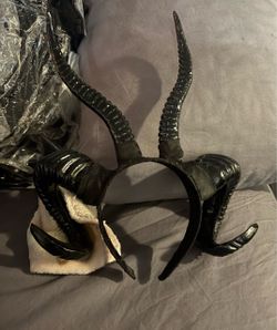 Malifenct horns