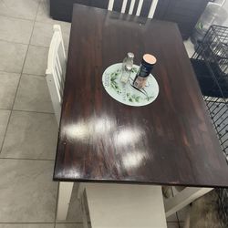 Kitchen Table 