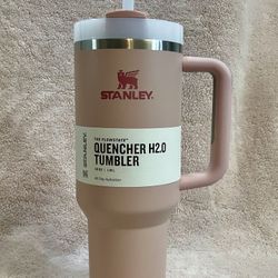 Stanley PINK DUSK 40 oz NEW for Sale in San Antonio, TX - OfferUp