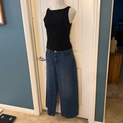 New Womens Baggy Jeans (12) and Top (L)