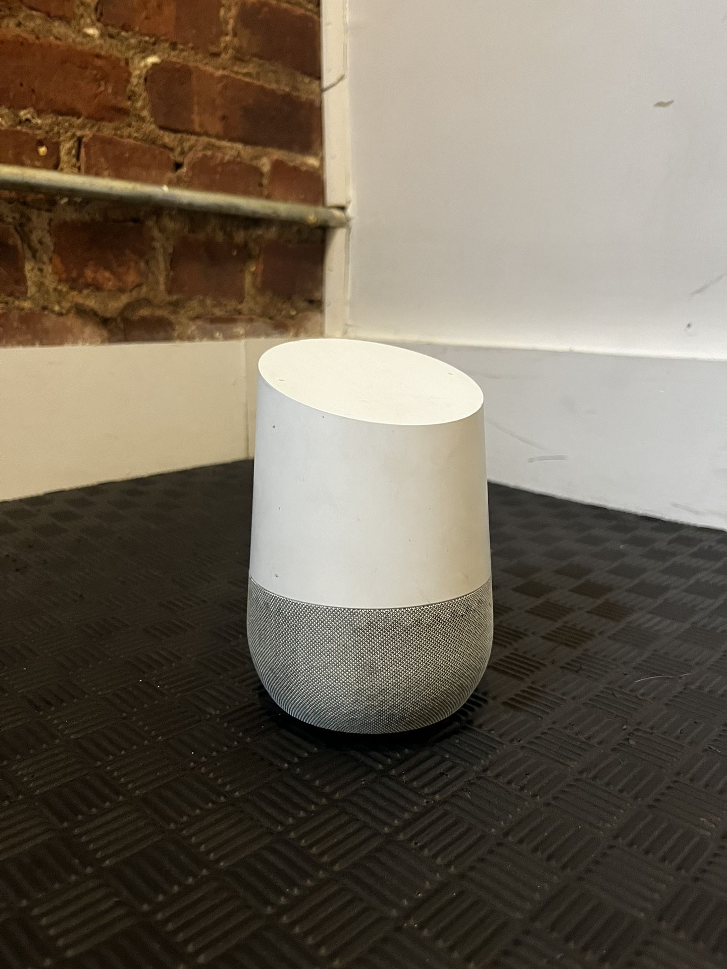 Google Home Speaker