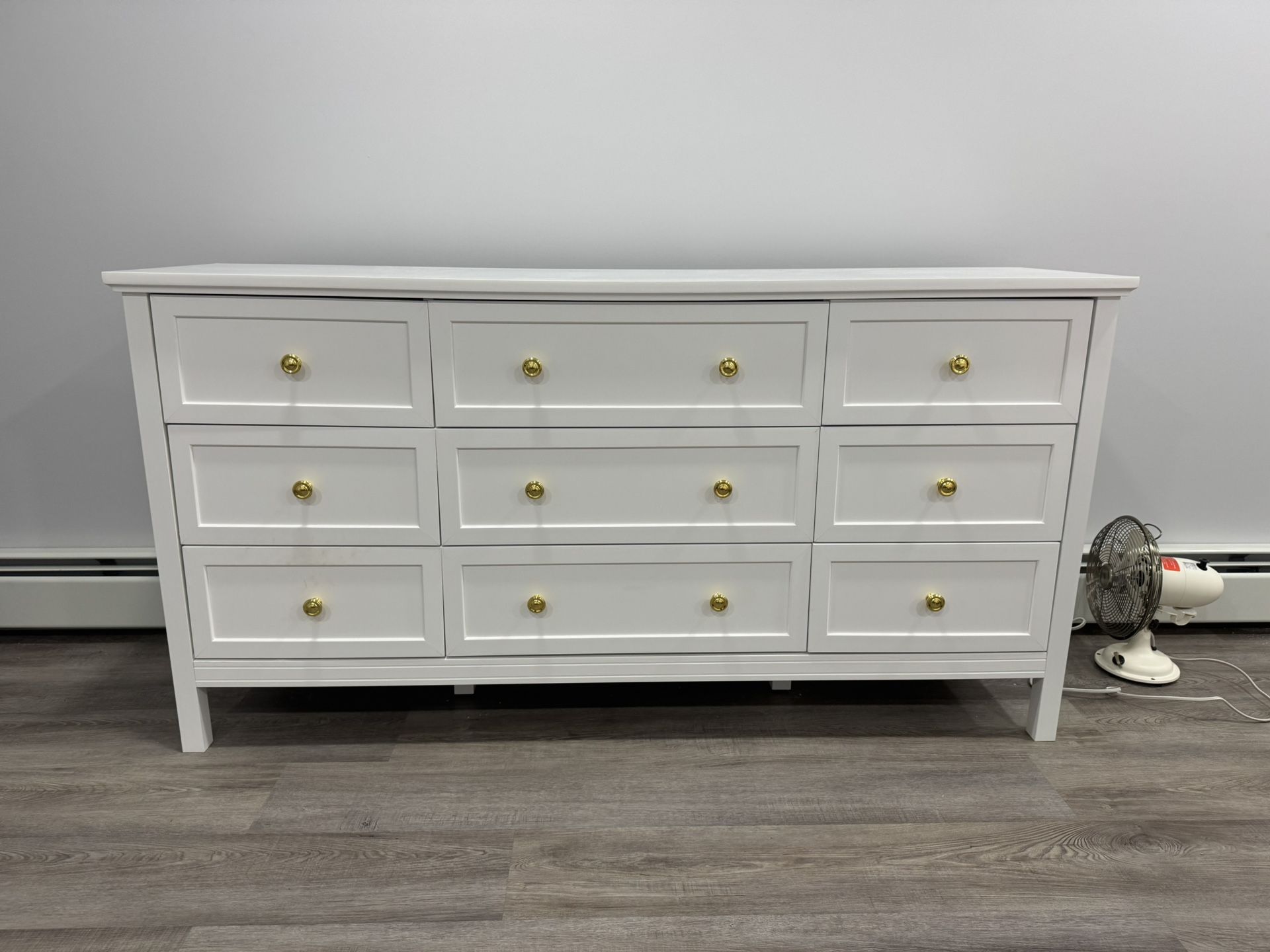 White Wood Dresser