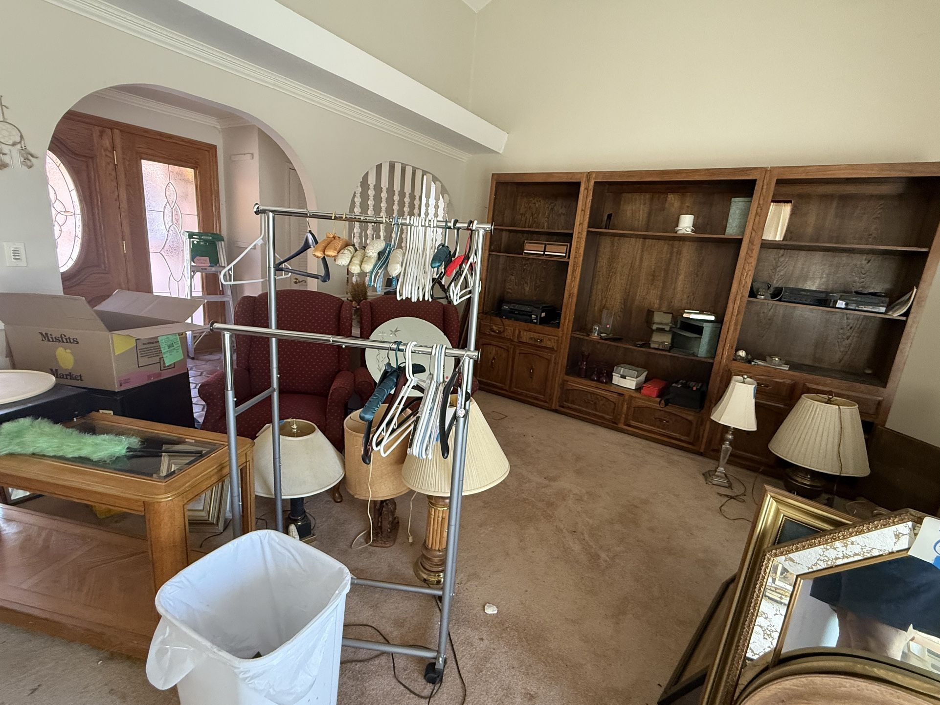 EVERYTHING MUST GO! FULL HOUSE - LAST CHANCE!!