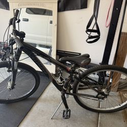 Specialized Bike And Schwinn 