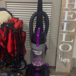 Bissell PowerForce Helix Vacuum Cleaner