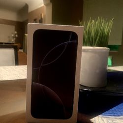 iPhone 16 Pro Max