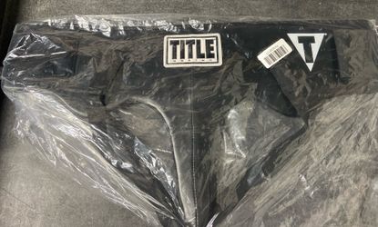 TITLE Boxing Female No-Foul Protector 2.0 - Size Medium (Brand New)
