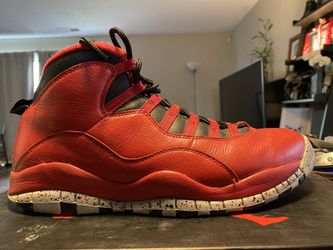 Jordan 10 Bulls Over Broadway Size 11