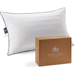 Luxury Pacific Coast Goose Down Pillow - New - Size Queen - Serious Gift Vibes Priced At $300 Retail