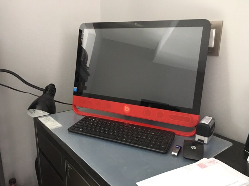 HP ENVY Beats By Dre All-In-One touch screen PC