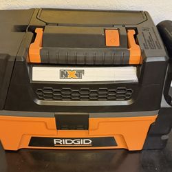 Ridgid 3 Gal 5.0 Peak HP NXT Wet/ Dry Shop Vac W/ Accessories Model HD0300PG