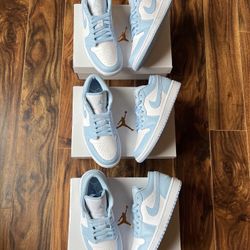 Air Jordan 1 Low Ice Blue Size 7W / 7.5W