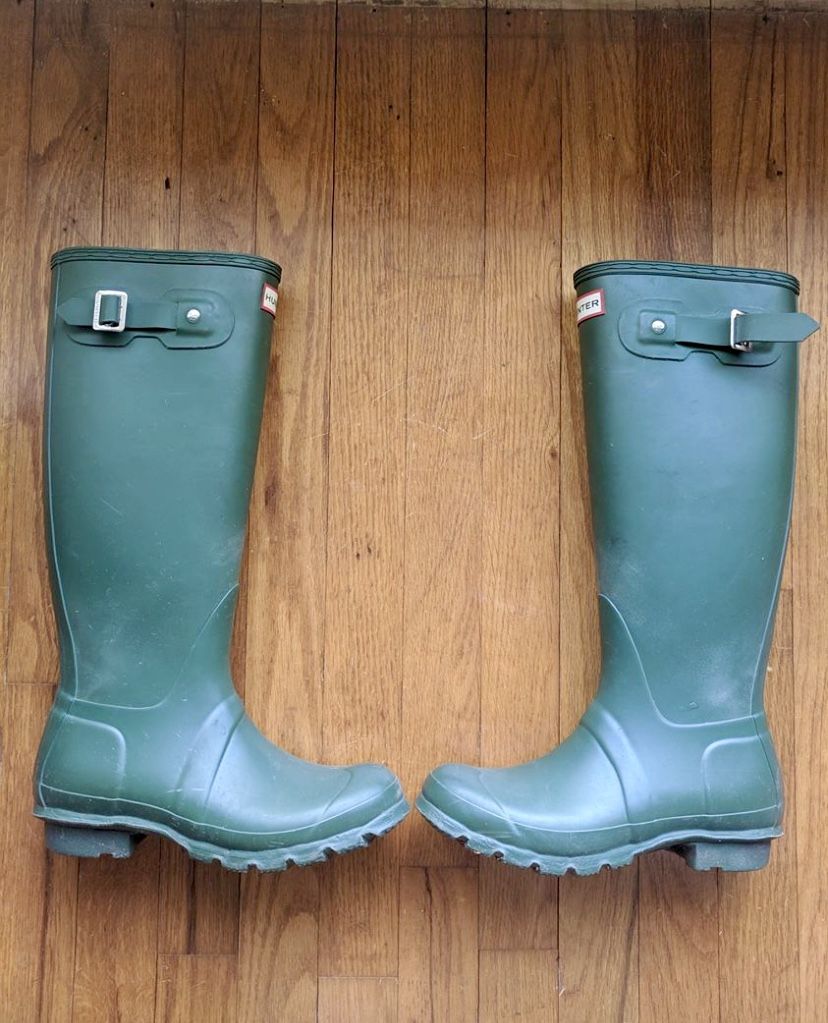 Women’s original tall green hunter rain boots