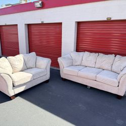 2 pc Sleeper sofa/Pullout couch set