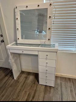 Vanity’s For Sell 