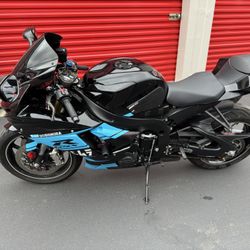 Suzuki GSX-R 750