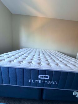 Bear Elite Hybrid King Mattress