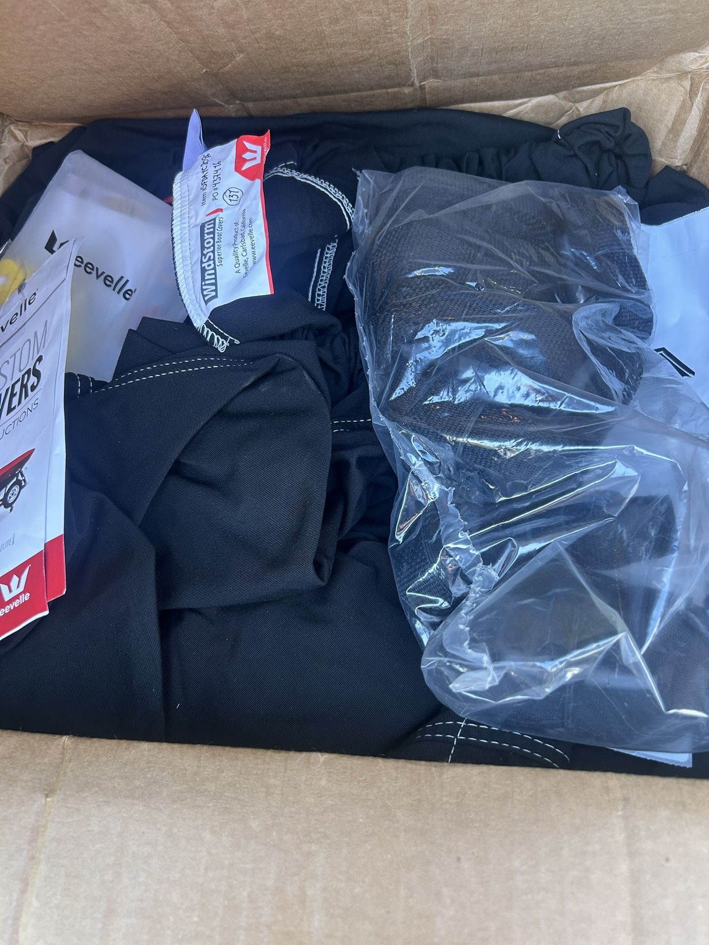 Boat Cover Windstorm Color: Black