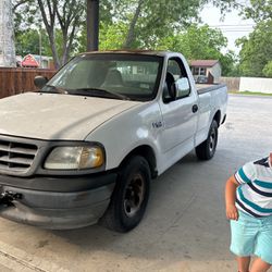 2001 Ford For Parts