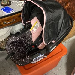 Baby Car seat/Carrier