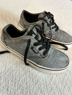 2pairs Of Kids Shoes 13.5C