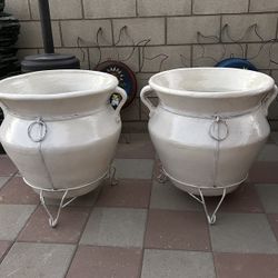 New Flower Pots Made Out Of Clay 
