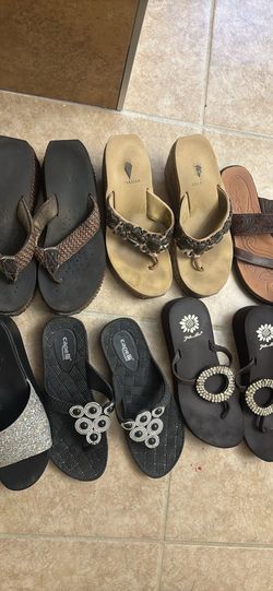Women’s sandals