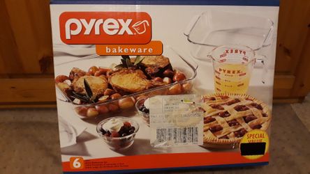 PYREX BAKEWARE SET