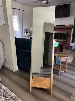Standing Jewelry Mirror