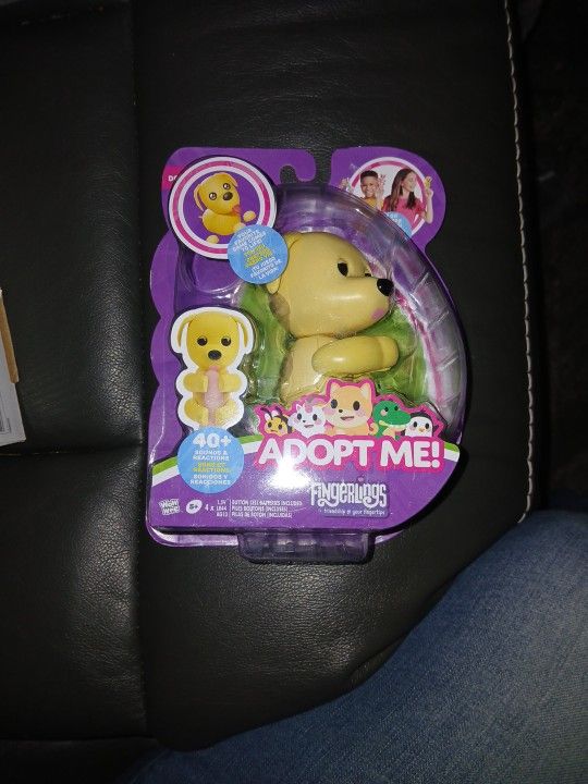 Fingerlings Adopt Me! Dog