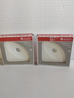 Restore 5 in. x 5 in. x 1 in. Resin Wall Mount Soap Dish in Bright White