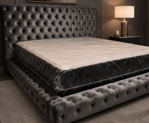 BIG SALE! BRAND NEW KING SIZE BEDFRAME