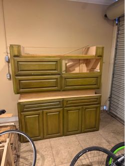 Free cabinets