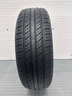 One LikeNew tire Advanta 205/65/15 #1442