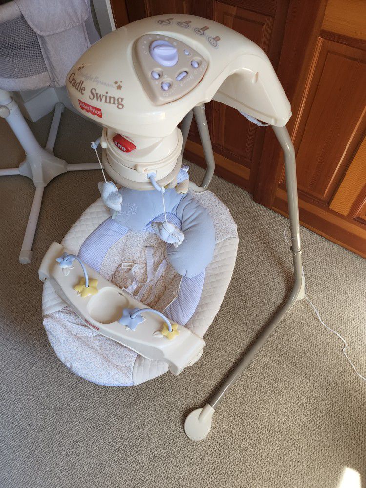 Cradle Swing by Fisher-Price
