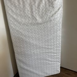 Dream On Me crib mattress